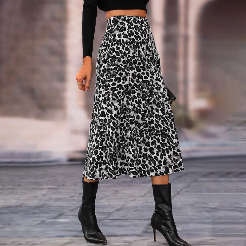 Easy Wear Leopard Print A-Line Skirt