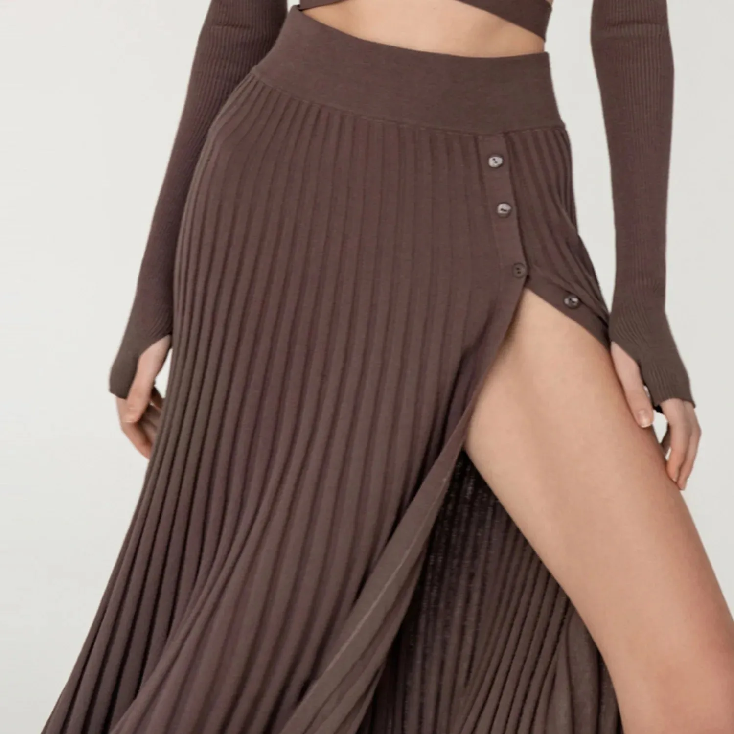 New White Knit Two Piece Women Sets Fall Ribbed Crop Top And Pleated Knitted Skirt Suits For Women Midi Dress Sets 2022