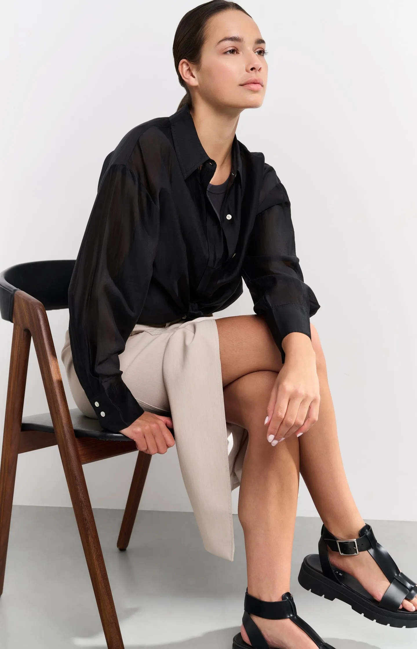 Woven melange midi skirt with slit
